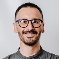 Dr. Roberto Alessandrini